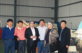 Domestic clients and overseas clients gather together in Honghuan company